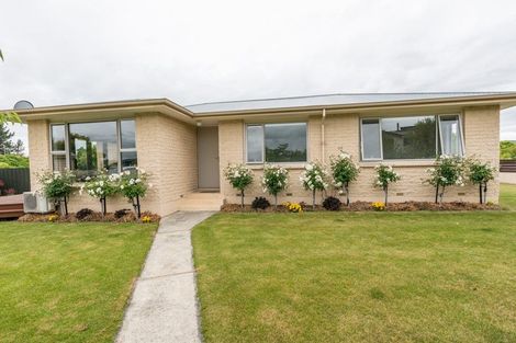 Photo of property in 90 Ashworth Street, Alexandra, 9320