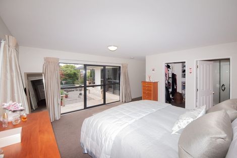Photo of property in 2 Furlong Crescent, Churton Park, Wellington, 6037