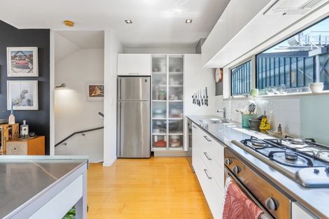 Photo of property in 9/24 Westmoreland Street West, Grey Lynn, Auckland, 1021