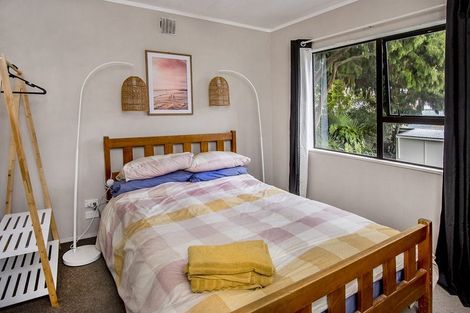 Photo of property in 94a Konini Road, Titirangi, Auckland, 0604