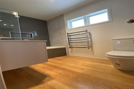 Photo of property in 7 Cornwall Street, Te Atatu South, Auckland, 0610