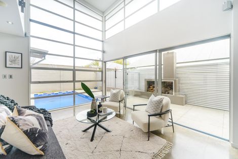 Photo of property in 4 Mere Mere Avenue, Palmerston North, 4414