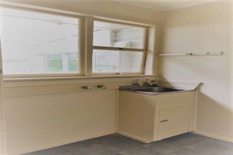 Photo of property in 42 Omokoroa Road, Omokoroa, 3114