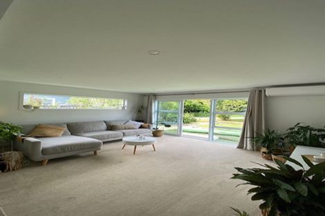 Photo of property in 35 Moana Road, Paraparaumu, 5032