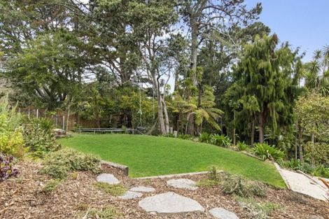 Photo of property in 85 Barrys Road, Glendene, Auckland, 0602