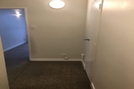 Photo of property in Hobson Court Flats, 75/70 Hobson Street, Thorndon, Wellington, 6011