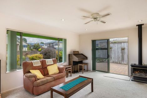 Photo of property in 10 The Grove, Nukuhau, Taupo, 3330