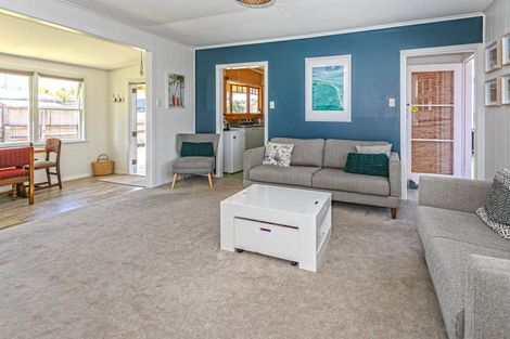 Photo of property in 420a Rangi Avenue, Whangamata, 3620