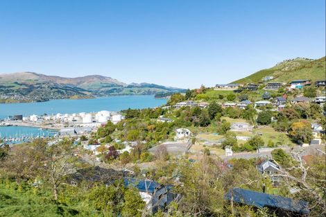 Photo of property in 11 Harmans Road, Lyttelton, 8082