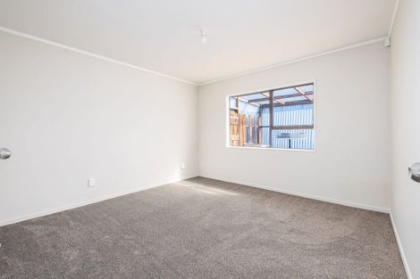 Photo of property in 1/6 Hatherley Place, Clendon Park, Auckland, 2103