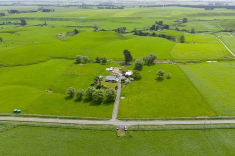 Photo of property in 1193 Taonui Road, Colyton, Feilding, 4775