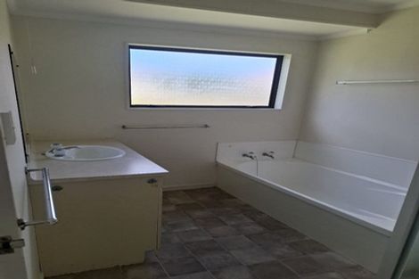 Photo of property in 153a Williams Street, Cambridge, 3434