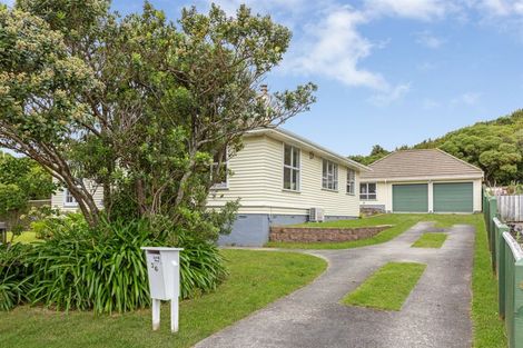 Photo of property in 36 Rangituhi Crescent, Takapuwahia, Porirua, 5022