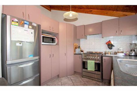 Photo of property in 21 Karaka Drive, Kerikeri, 0230