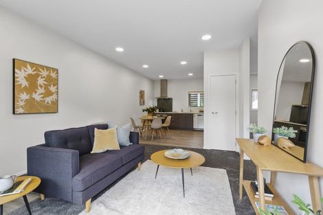 Photo of property in 6 Atkinson Street, Newlands, Wellington, 6037