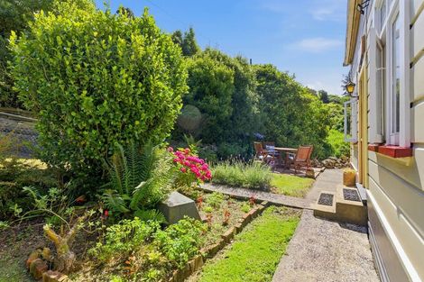 Photo of property in 89 Glen Road, The Glen, Dunedin, 9011