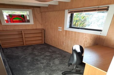 Photo of property in 84 Shakespeare Road, Bluff Hill, Napier, 4110