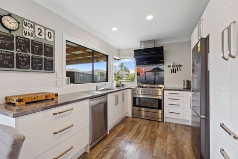 Photo of property in 7 Bayfair Drive, Mount Maunganui, 3116