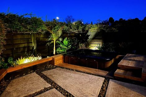 Photo of property in 74 Jellicoe Drive, Hamilton East, Hamilton, 3216