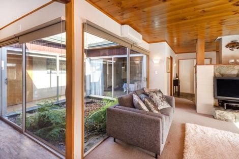 Photo of property in 38 Youngs Road, Papakura, 2110