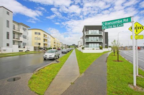 Photo of property in 7/136g Stancombe Road, Flat Bush, Auckland, 2016