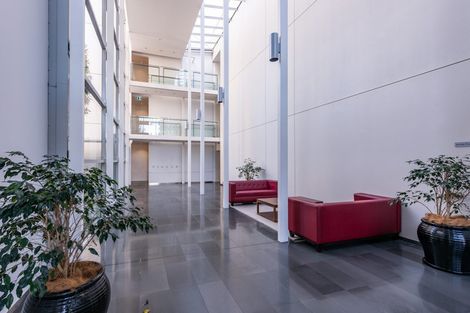 Photo of property in Sanctum Apartment, 10 Ebor Street, Te Aro, Wellington, 6011