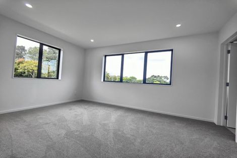 Photo of property in 91a Glenmore Road, Sunnyhills, Auckland, 2010