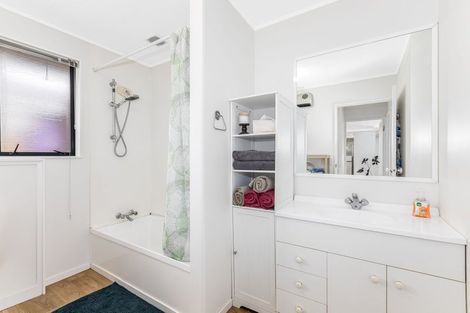 Photo of property in 29 Doncaster Terrace, Ascot Park, Porirua, 5024