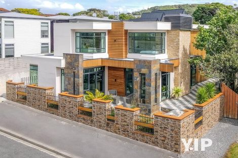 Photo of property in 90a Khandallah Road, Khandallah, Wellington, 6035