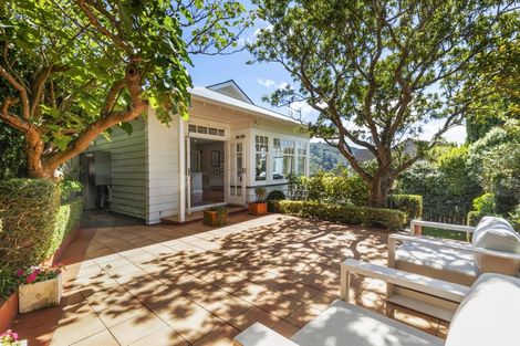 Photo of property in 37 Upland Road, Kelburn, Wellington, 6012