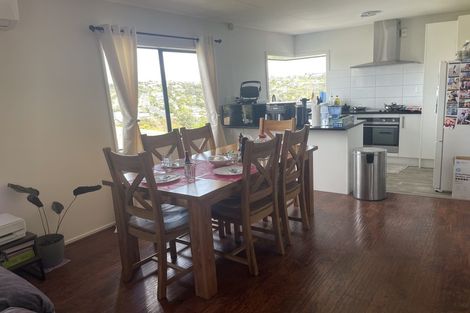 Photo of property in 1/3 Valecrest Place, Bayview, Auckland, 0629