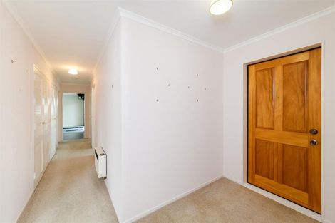 Photo of property in 1 Mcilwaine Place, Marton, 4710