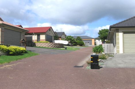 Photo of property in 19 Pyrite Street, Westgate, Auckland, 0614