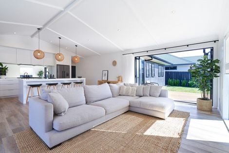 Photo of property in 45b Arataki Road, Havelock North, 4130