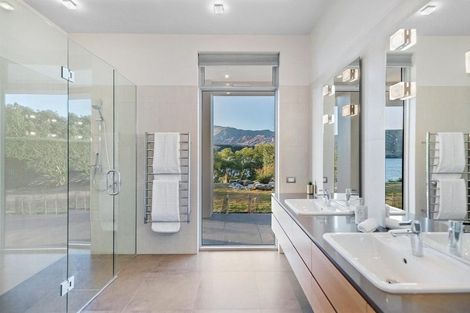 Photo of property in 37 Arrowtown-lake Hayes Road, Lake Hayes, Queenstown, 9371