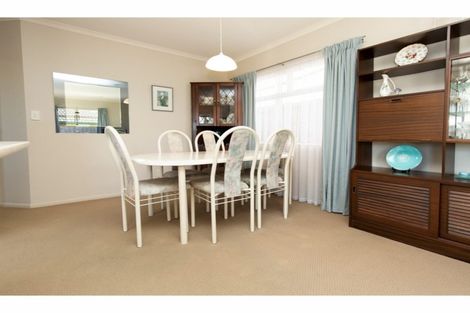 Photo of property in 36 Elan Place, Stanmore Bay, Whangaparaoa, 0932