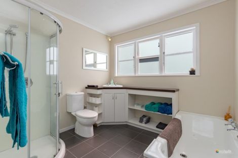 Photo of property in 676 Main Road North, Te Marua, Upper Hutt, 5018