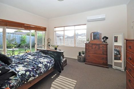 Photo of property in 24 Driftwood Drive, Red Beach, 0932