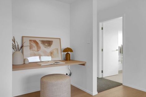 Photo of property in 19a Silverwood Lane, Leamington, Cambridge, 3495