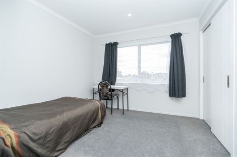 Photo of property in 2/11 Crosher Place, Silverdale, Hamilton, 3216