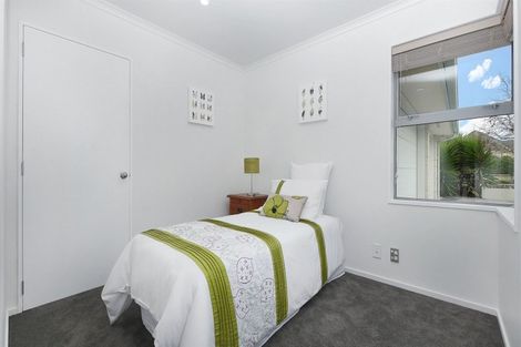 Photo of property in 5 Foresters Crescent, Parklands, Christchurch, 8083