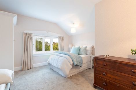 Photo of property in 24 Snowdon Road, Fendalton, Christchurch, 8052