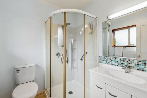 Photo of property in 96 Cedar Drive, Paraparaumu Beach, Paraparaumu, 5032