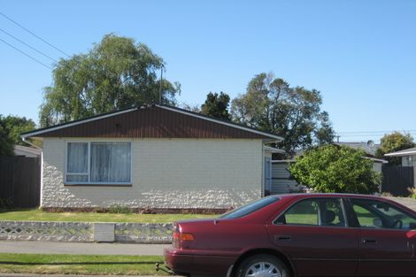 Photo of property in 10 Eastling Street, Bishopdale, Christchurch, 8053