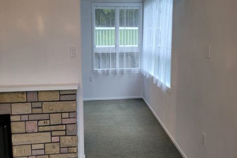 Photo of property in 8 Kitchener Terrace, Moturoa, New Plymouth, 4310