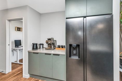 Photo of property in 28 Hollard Crescent, Lincoln, 7608