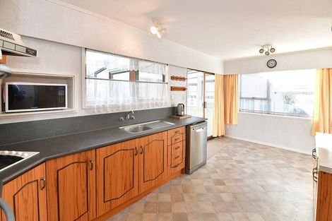 Photo of property in 33 Kawau View Road, Snells Beach, 0920