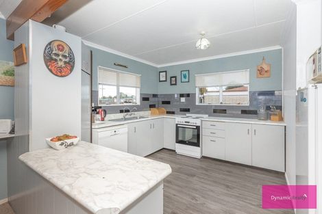 Photo of property in 9 Cemetery Road, Sanson, 4817