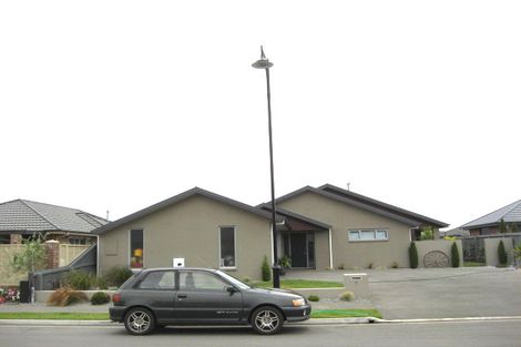 Photo of property in 5 Matua Place, Parklands, Christchurch, 8083