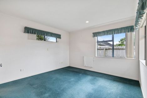 Photo of property in 24 Eastside Drive, Pukekohe, 2120